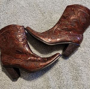 Helen's Heart Size 9